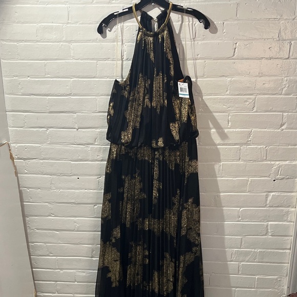 MSK Dresses & Skirts - MSK Elegant Black and Gold Maxi Dress NWT